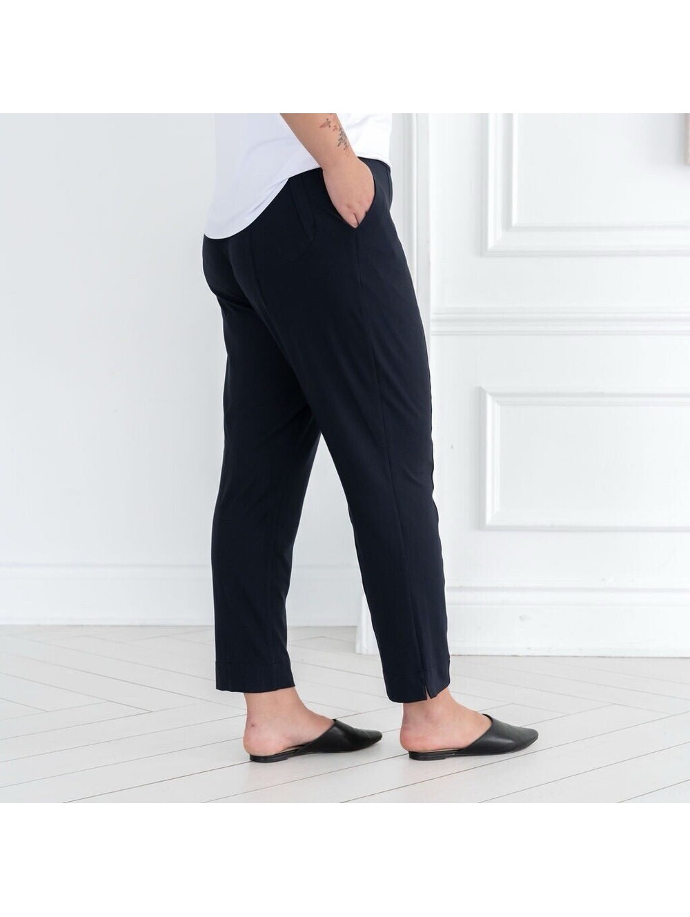 Encircled The Wanderer Slim Leg Pant Navy Blue MicroModal Made in Canada S